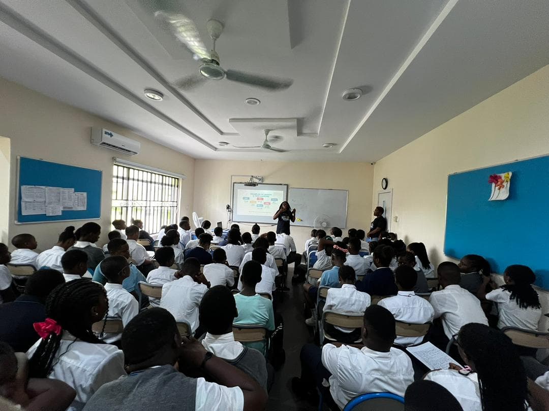 Brinova School Tour Session